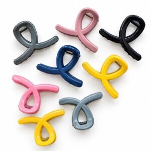 twisted loop clutcher claw clips combo of 4 (random colour)